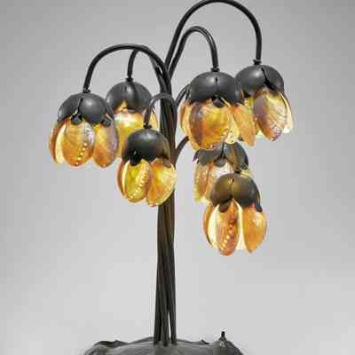 Lily Lamp