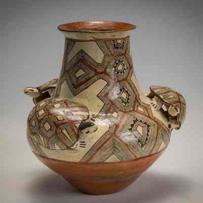 Small Storage Jar (ichilla tinaja) with Turtle and Anaconda Motif