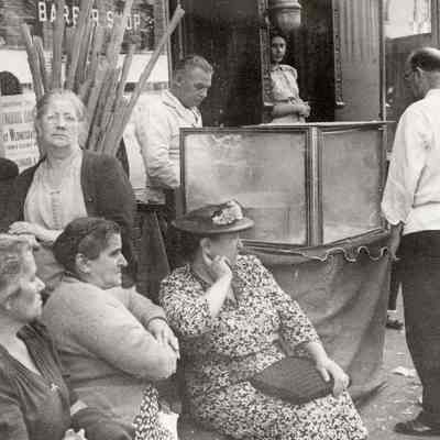 New York Street Scene