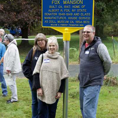 Fox Family Descendants Photo 2