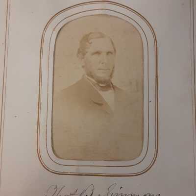 Thos (?) B. Simmons