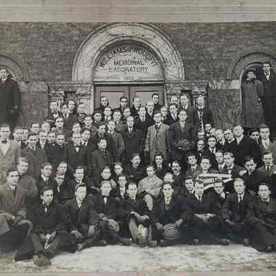 Likely RPI Graduation Class Photo 1: Per the weblinks portion of this entry, the Williams Proudfit Memorial Laboratory had recently been converted from a planned astronomical observatory to an engineering related laboratory in 1900 and is one of the older and more historic buildings at RPI.