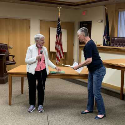 SLHS member and Former Journey's End Waitress Alma Palmer: JPG photo.  Taken April 12, 2022.  Also pictured is SLHS President at the time and Show and Tell moderator Jackie Tremont.