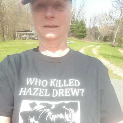 SLHS President Jackie Tremont during the Spring 2021 TOSL Clean-up Day: Jackie removed four bags of litter from the Hoffay and Biittig Road areas rather than the Town Beach.
