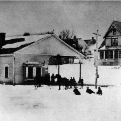 Historic Photo of Original Tremont Lumber Location: Photo from Gino's Trolley Page http://gino.cdfw.net/_trolleypage/TNE/tne2.html
