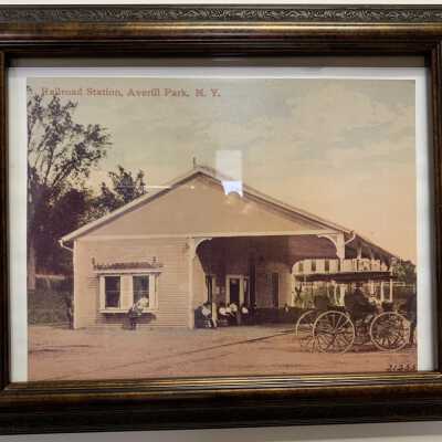 Averill Park Railway Station: Town of Sand Lake, Hamlet of Averill Park, Railway Station