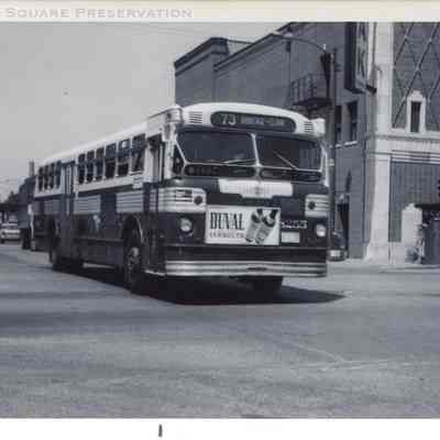 Armitage Avenue Bus #8255