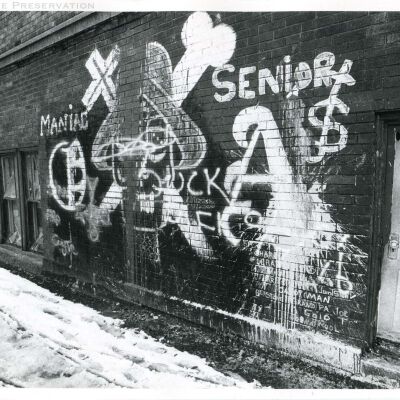 Orquestra Albany gang graffiti