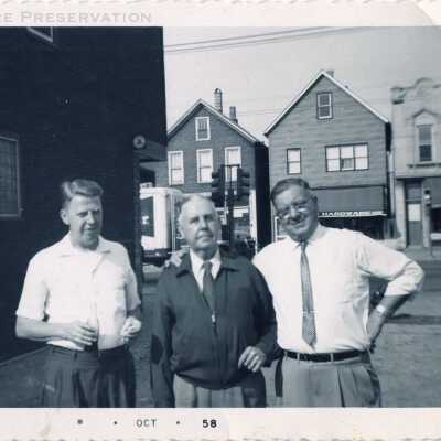 Outside Bob Inn