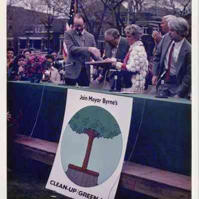 Join Mayor Byrne's Clean-Up/Green-Up