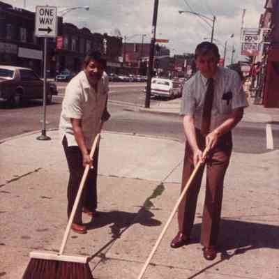 Fullerton Ave Sidewalk Sweepers