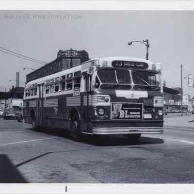 Armitage Bus #8258