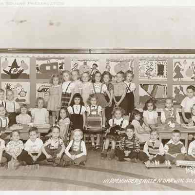 111 P.M. Kindergarten Darwin School