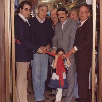 Ribbon-Cutting at Tania's Restaurant