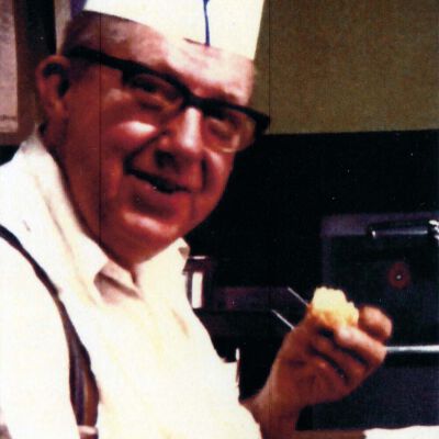 Harold Hanson at Bob Inn Grill