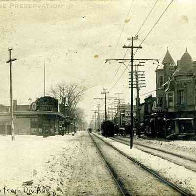 Milw. Ave. north from Div. Ave.