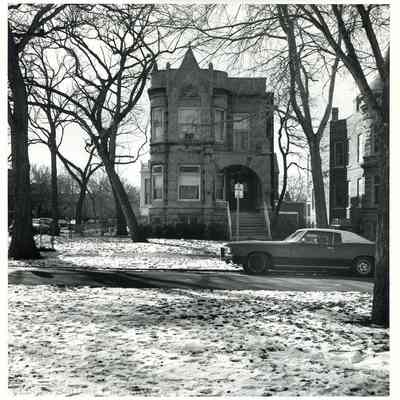 2735 W. Logan Boulevard
