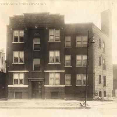 2645-2647 N. Sawyer Ave