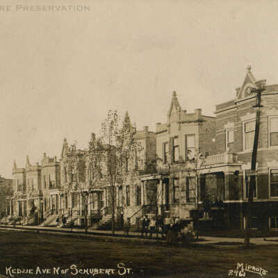 Kedzie Ave N of Schubert St