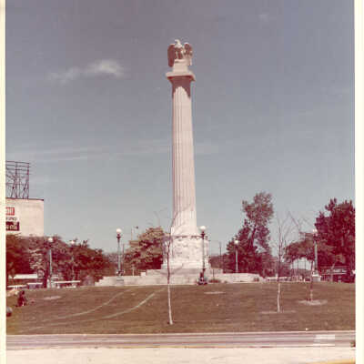Illinois Centennial Monument