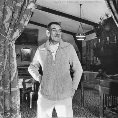 Roy Henriksen heads the Norway House