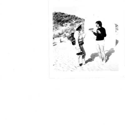 Kathleen Goddard-Jones speaking to a visitor in the Nipomo Dunes