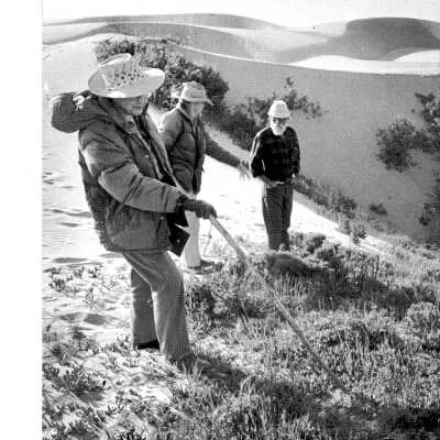 Kathleen and Bill Denneen on Coreopsis Hill - April 10 - 1985