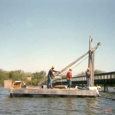 Bridge construction 1994. Roger Hamm, Milt Webb, Jim Neuschwander, and Joe Manion.
