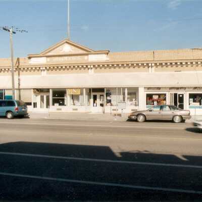 The Grisingher Building, 946, 950, 954, 960 Guadalupe Street
