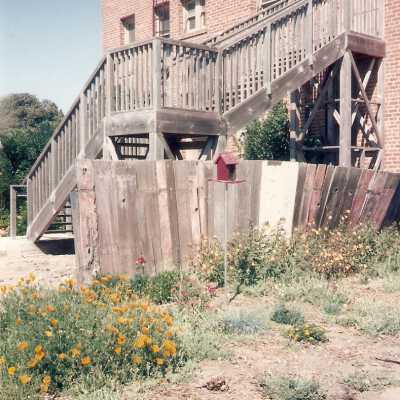 Dunes Discovery Center garden 10/96.