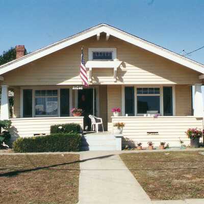The "Yellow House" during Dunes Center renovation 10/2000