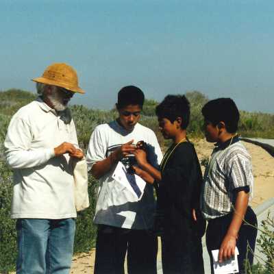 Tom Neuman Training First Junior Docents May 2001; 4" x 6" color photograph