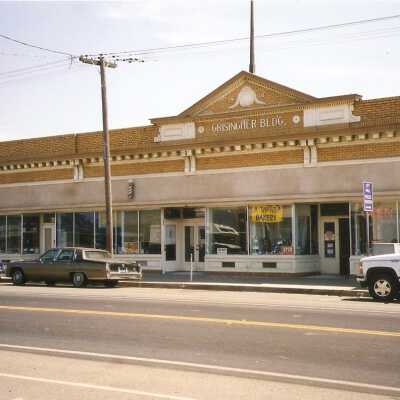 The Grisingher Building, 946, 950, 954, 960 Guadalupe Street