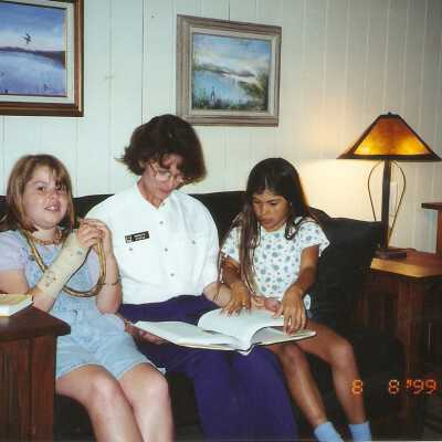 Dunes Discovery Center visitors with docent Marylyn Steele 8/99.