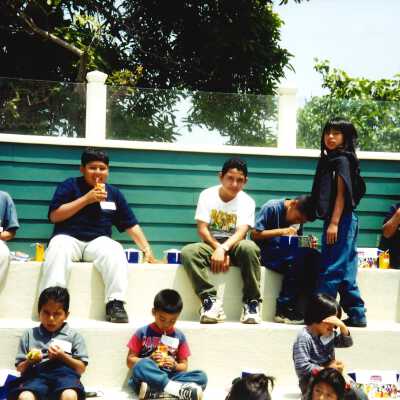 West Newlove Elementary School Field Trip to the Dunes Center and Oso Flaco Lake May 2001; 4" x 6" color photograph