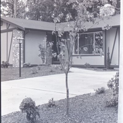Homes of the year, 1975: Frame 30a