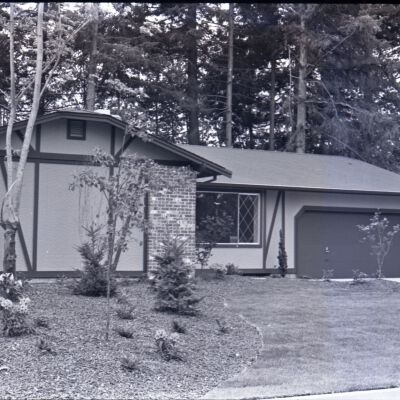 Homes of the year, 1975: Frame 36a