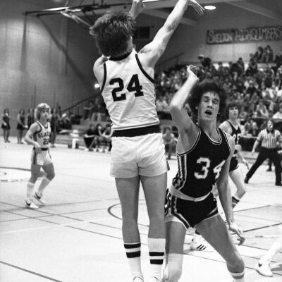 Timberline v. Shelton, Timberline High School gym, 1976: Frame 9b
