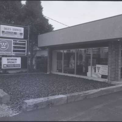 Olympic Cascade Mercantile Co., 1973: Frame 11