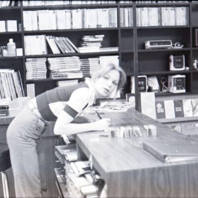 Unidentified woman, 1976: Frame 8a