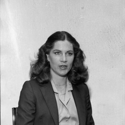 Unidentified woman, Date unknown: Frame 27a