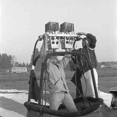 Unidentified people, Date unknown: Frame 44a