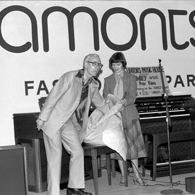 Prize drawing at Lamont's in the Capital Mall in Olympia, 1979: Frame 21