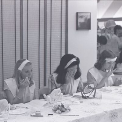 Beauty Salon, 1976