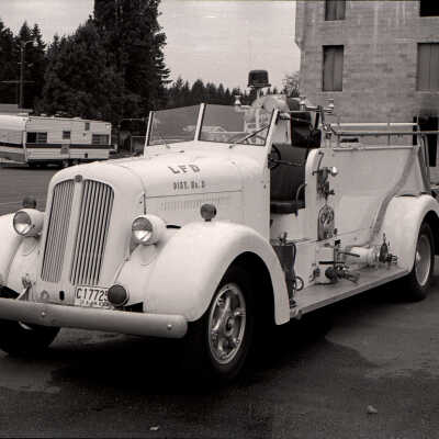 Lacey Fire Department 1945 Seagrave Fire Engine: Frame 27