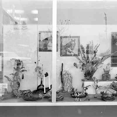 Display Windows, unknown date