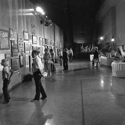 Unidentified people, Art gallery, Date unknown: Frame 15a