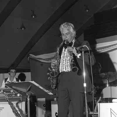 Johnny Lewis and Unidentified musicians, MAD Festival, Marcus Pavilion, St. Martin's University, 1976: Frame 10b