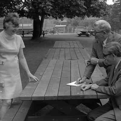 Picnic, 1972