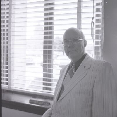 Harris Hunter, 1977